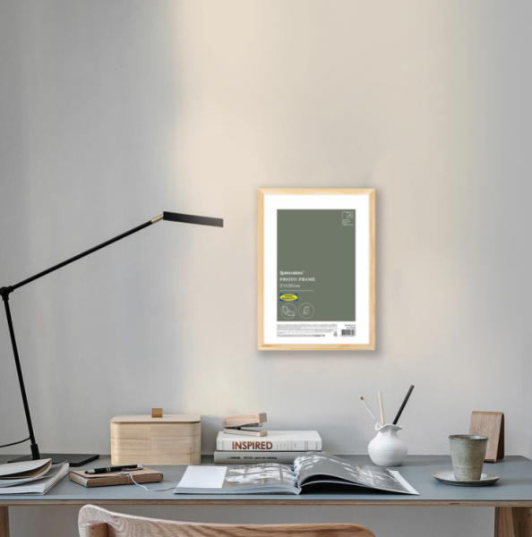 Рамка 21х30 см., небьющаяся, дерево, багет 12 мм., цвет натуральный / А4